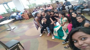 FRESHER'S PARTY 2017 AT CADENCE  ACADEMY KOLHAPUR .